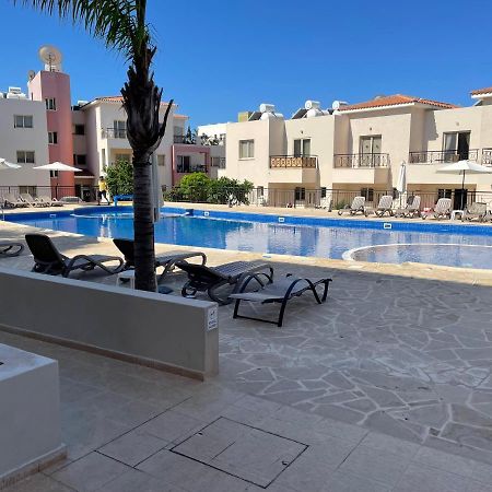 Kings Resort 1 Bedroom Apartment Paphos Exteriör bild