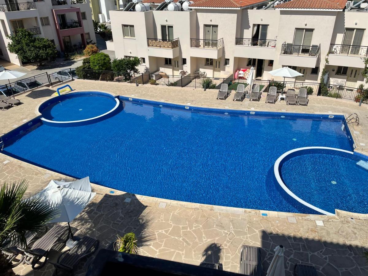 Kings Resort 1 Bedroom Apartment Paphos Exteriör bild