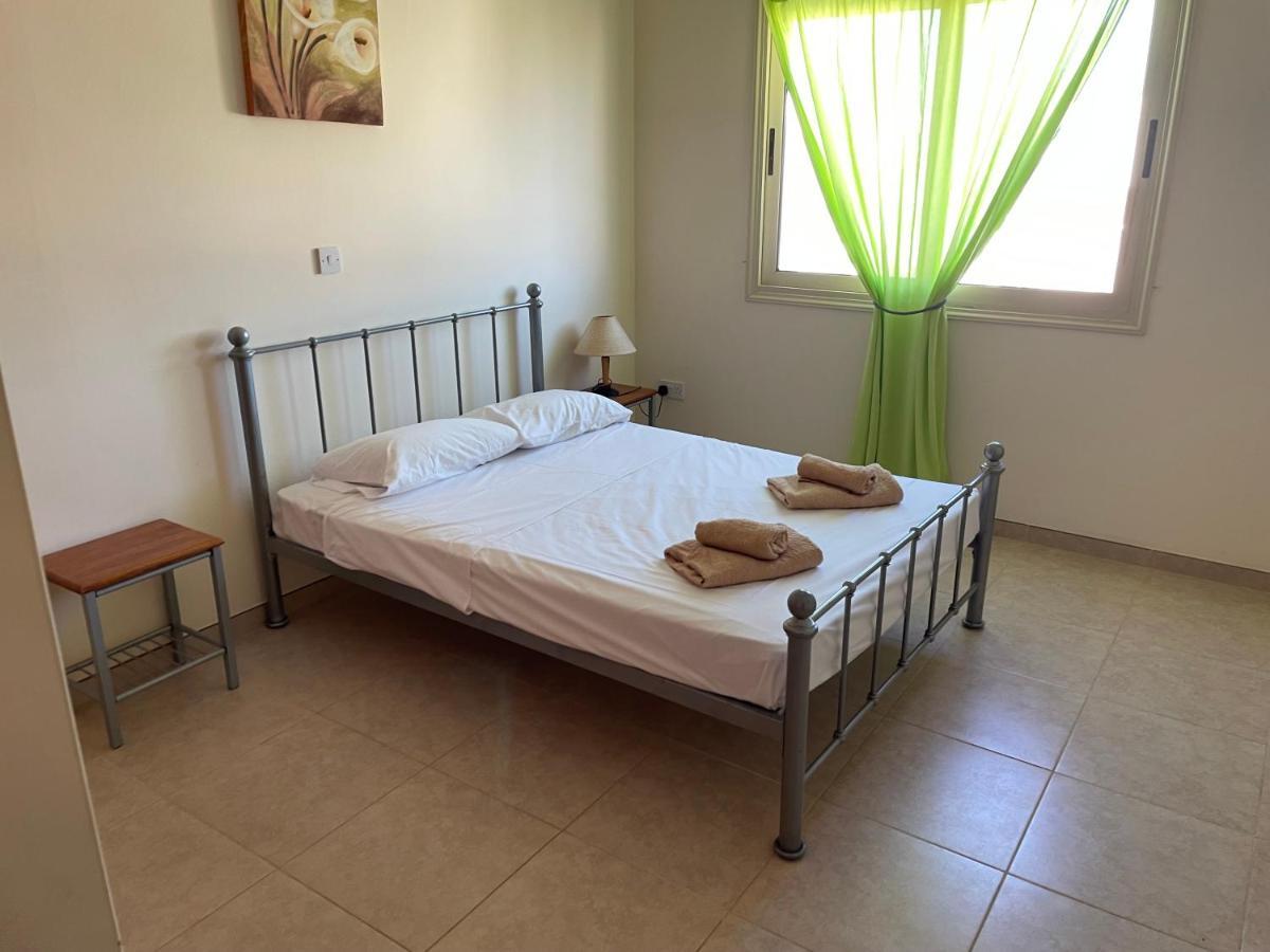 Kings Resort 1 Bedroom Apartment Paphos Exteriör bild