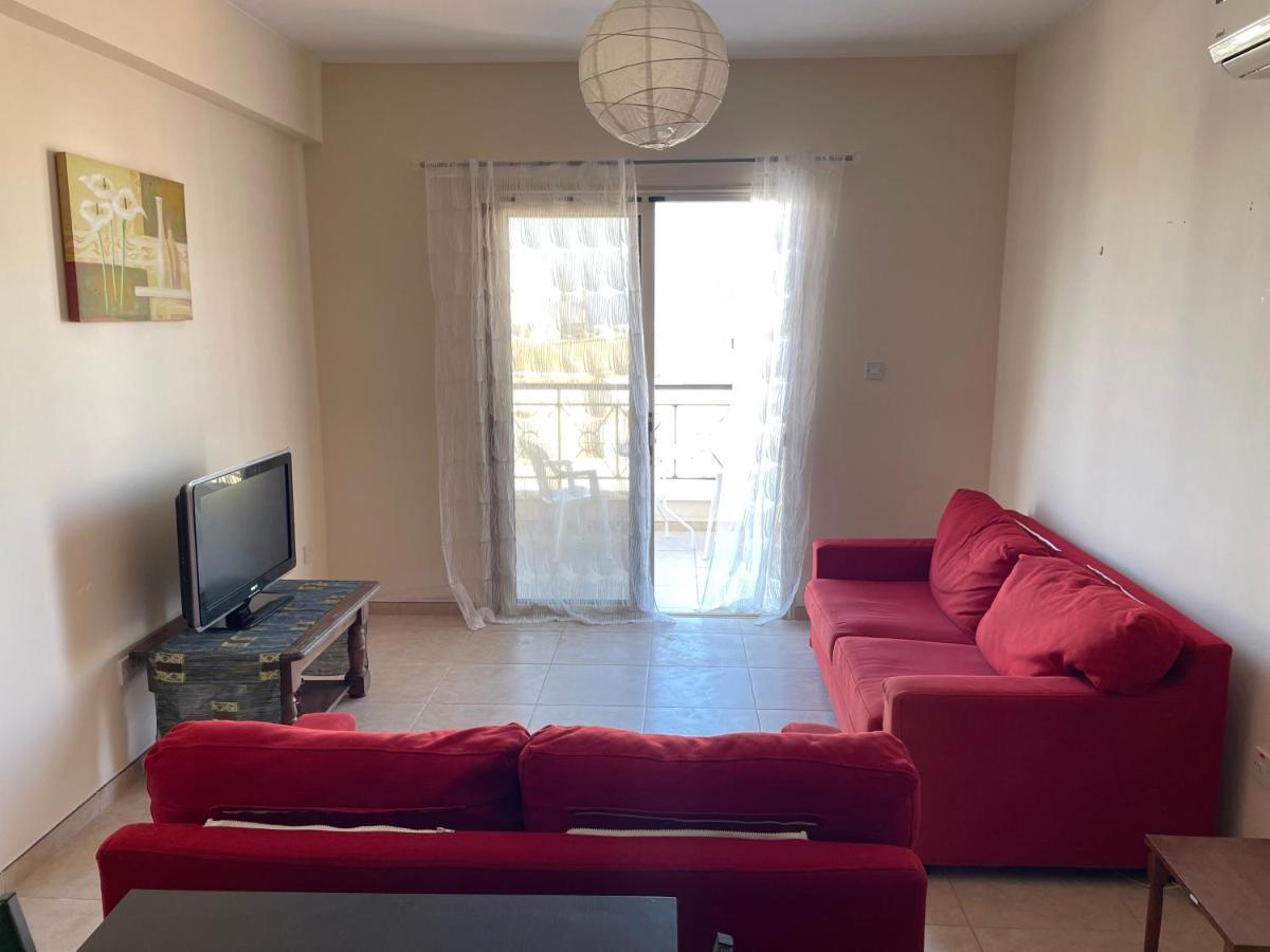 Kings Resort 1 Bedroom Apartment Paphos Exteriör bild