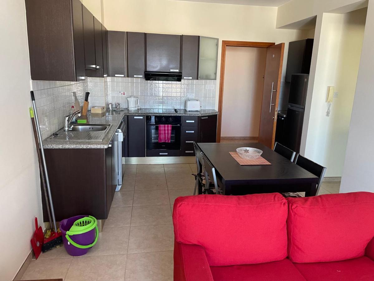 Kings Resort 1 Bedroom Apartment Paphos Exteriör bild